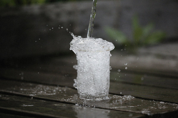 5 Ventajas de tener una máquina de hielo con dispensador en tu restaurante