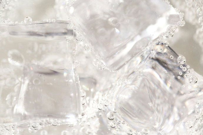 5 Razones por las que necesitas un fabricador de hielo en tu negocio